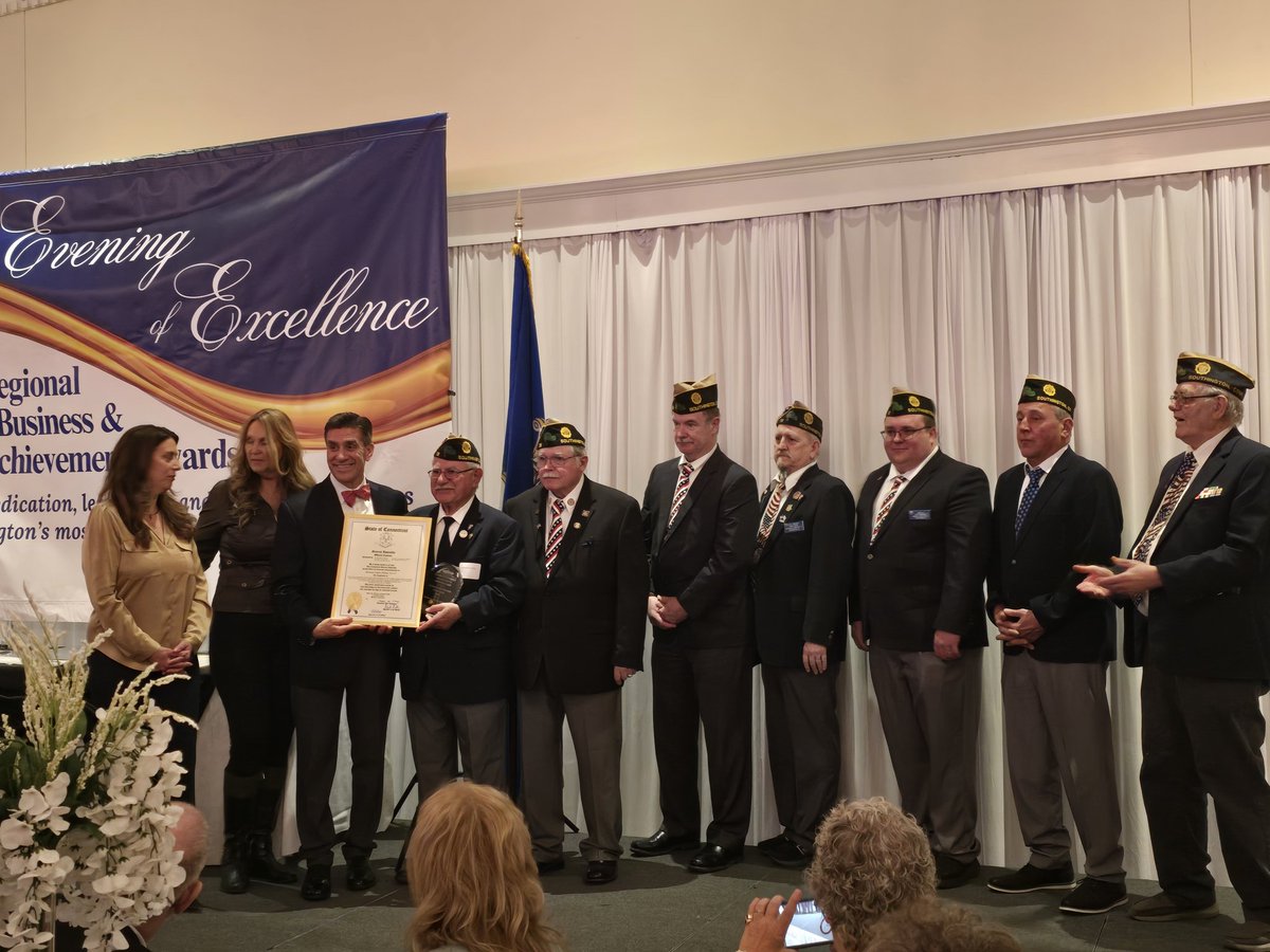 Kiltonicpost72's tweet photo. We’re proud to share that American Legion Kiltonic Post 72 was named Veterans Service Organization of the Year by the Southington Chamber of Commerce at their 88th Annual Meeting &amp; Awards Night at the Aqua Turf Club tonight!
Thank you to our members &amp; community for your support! https://t.co/VruT6OqmKZ