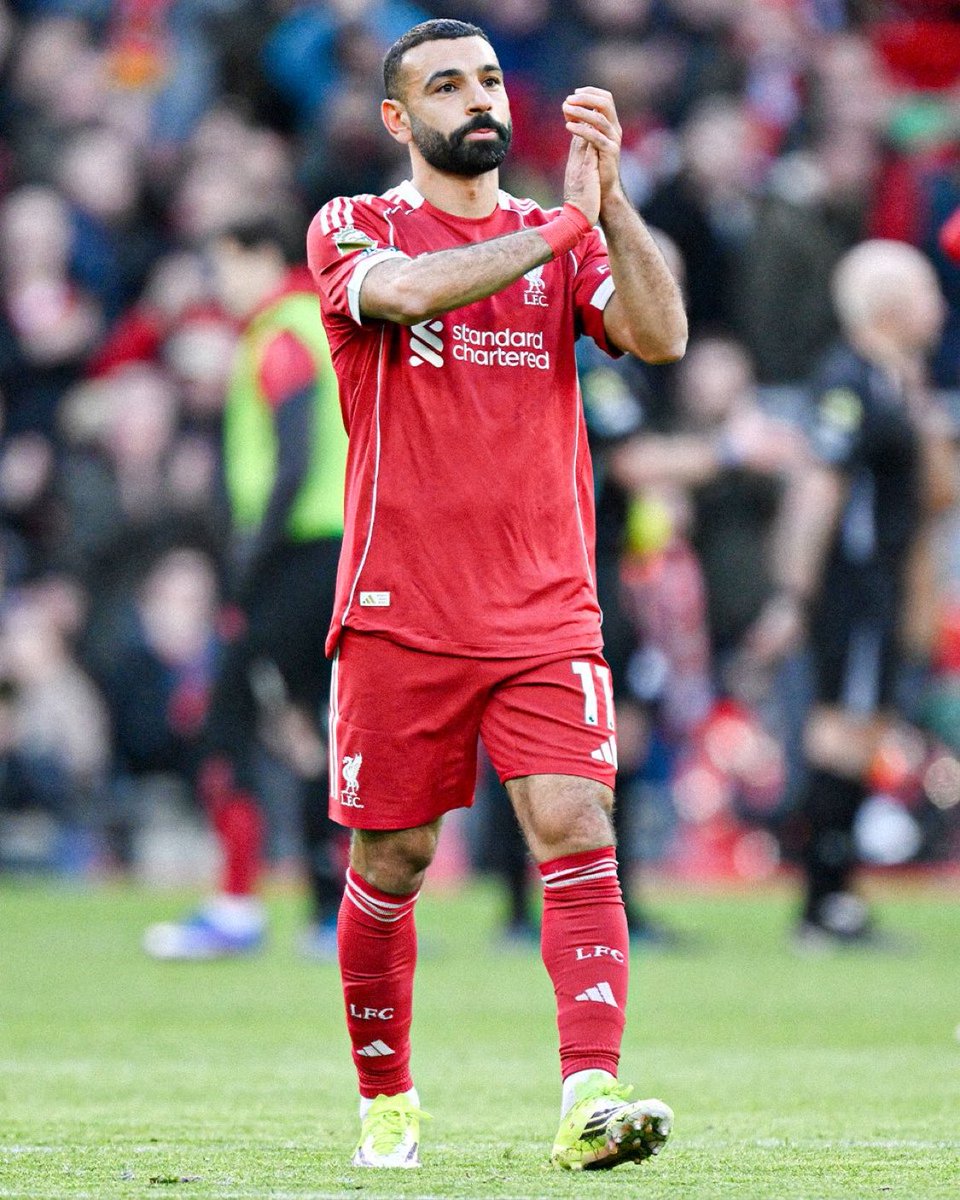 📊 Mohamed Salah is the only player in Premier League history to win all these awards in one season:

🏆 PL Player of the Season
👟 PL Golden Boot
🪄 PL Playmaker of the Season