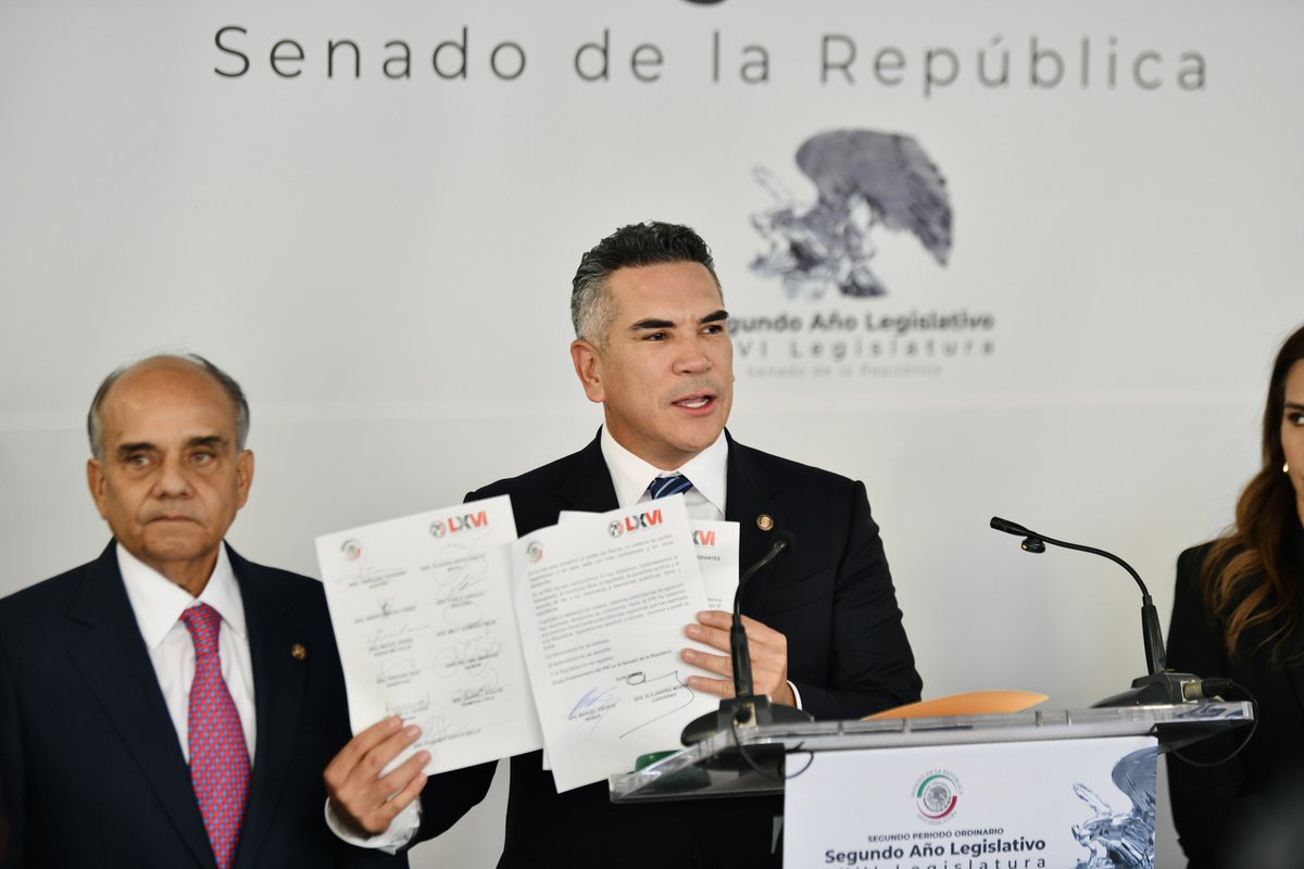 Alejandro Moreno tweet media