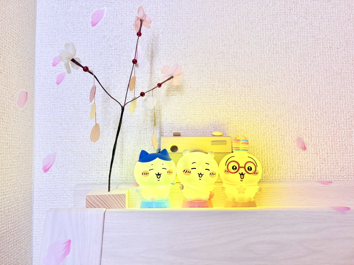 はにー // tweet media