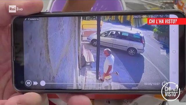 chilhavistorai3's tweet photo. Ex sindaco sparito: Qualcuno ha fatto del male a Nicola Paolozza? L’11 agosto è scomparso da #Baselice (#Benevento), dopo essere andato a raccogliere more. Le figlie hanno scoperto che aveva denunciato un uomo per minacce. "Chi sa, parli".
#chilhavisto→ https://t.co/gGD1ra9GoT https://t.co/TlWIu46bO4