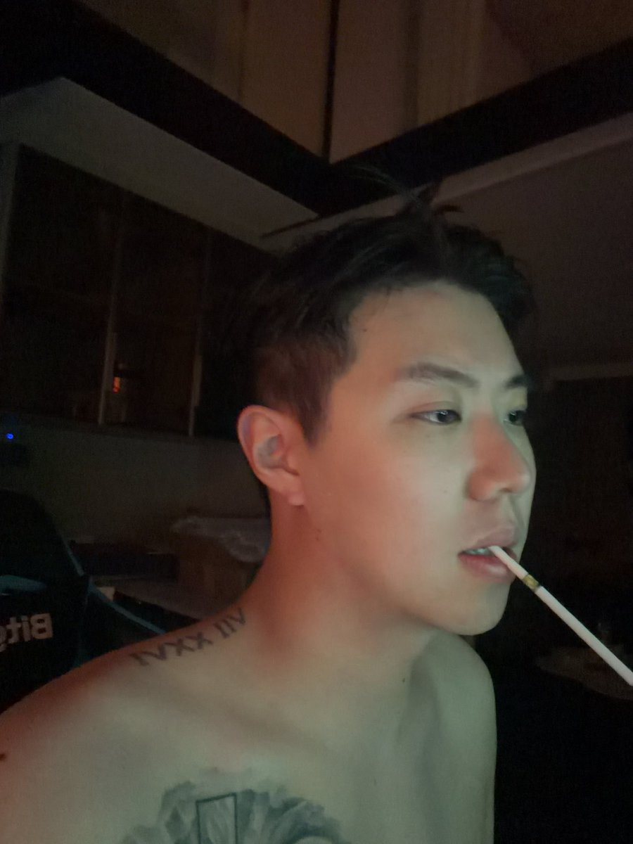 ruishen888's tweet photo. 后来赚了好多好多的u，可你已经不在我身边 https://t.co/xpPaiIUrSe