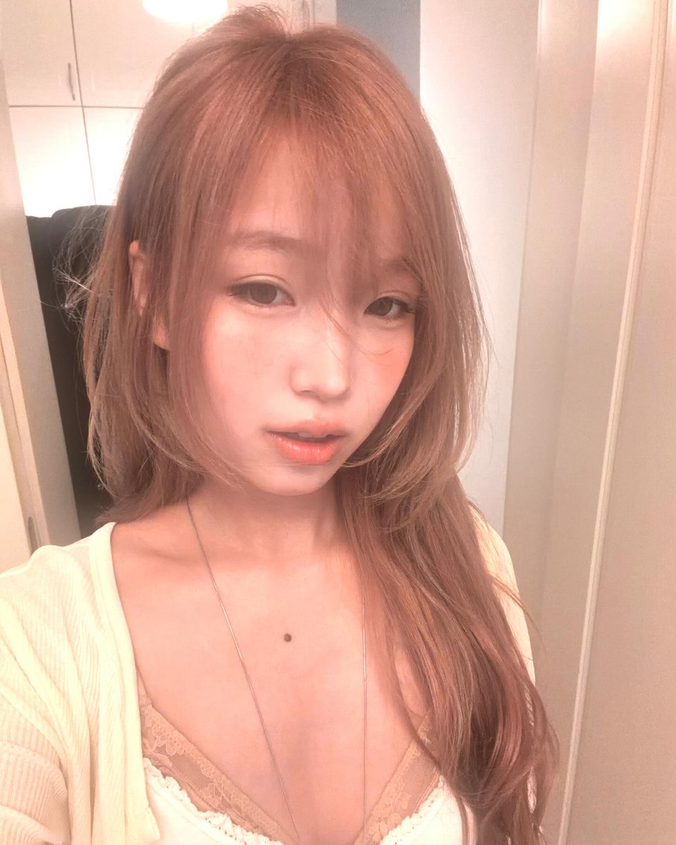 nana ᡣ𐭩 tweet media