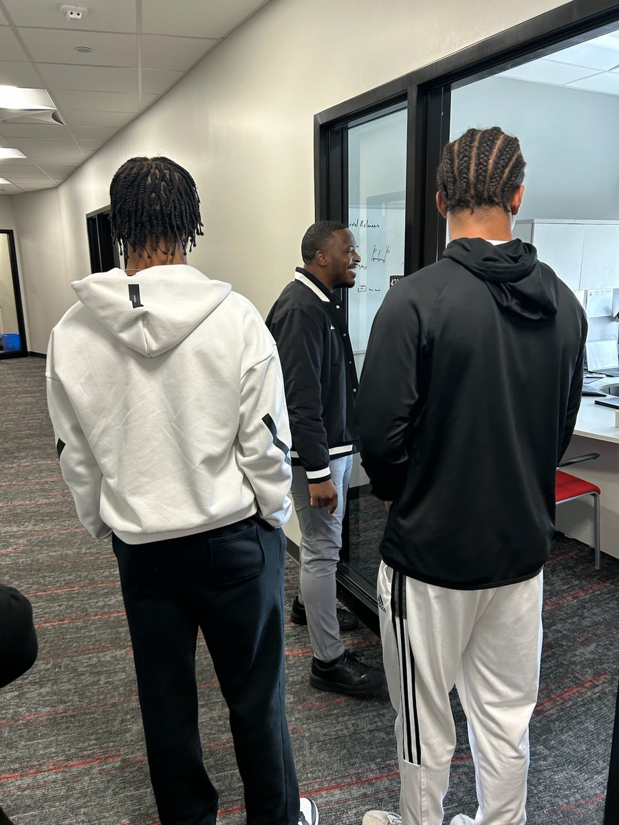 Jordan Lockett ✞ tweet media