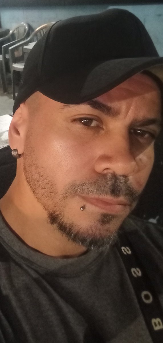 AlbertoPer53153's tweet photo. Boa noite meu povo https://t.co/oSueRByNyY