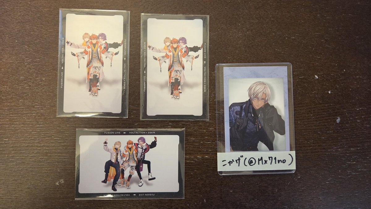 こかげ tweet media