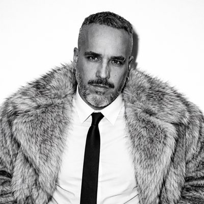 darkgraylove's tweet photo. #NuevaFotoDePerfil https://t.co/MSbGxfzMxy