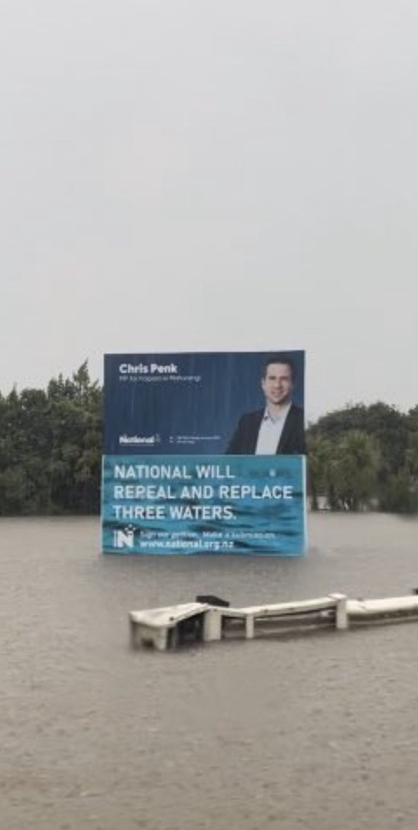 iNeanderthal tweet media