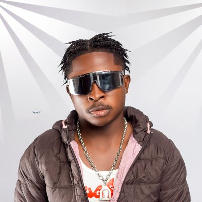 pidos_empire tweet media
