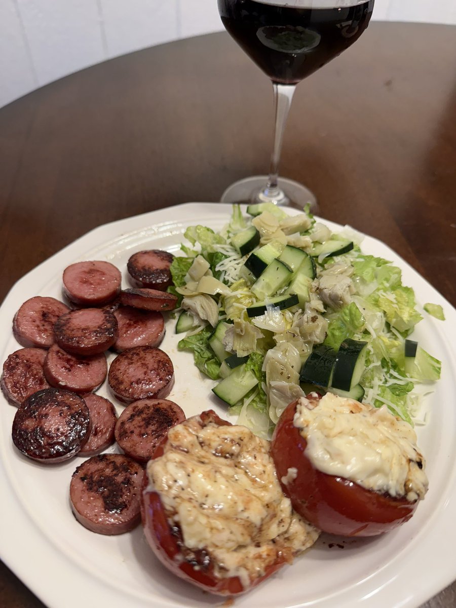 Lädy Ä tweet media