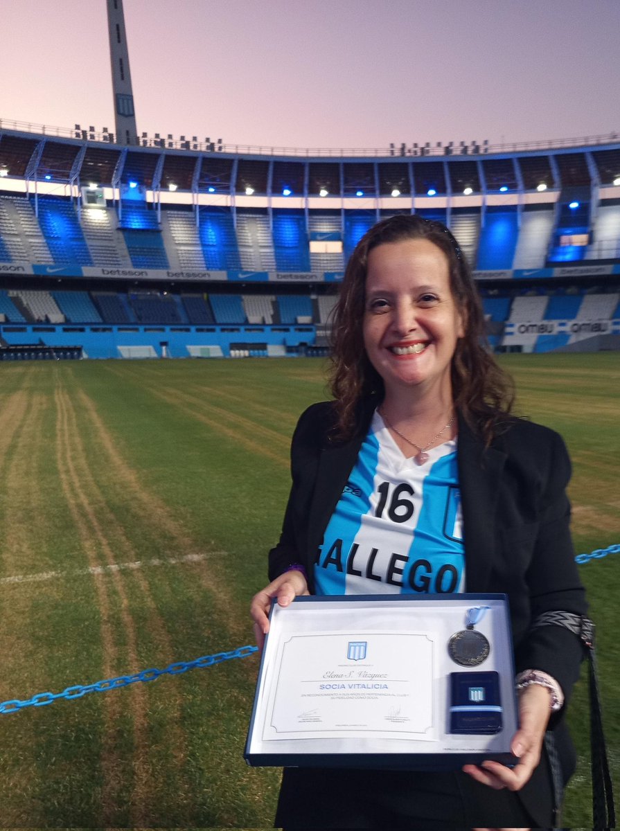 Agrup. Racing Club tweet media