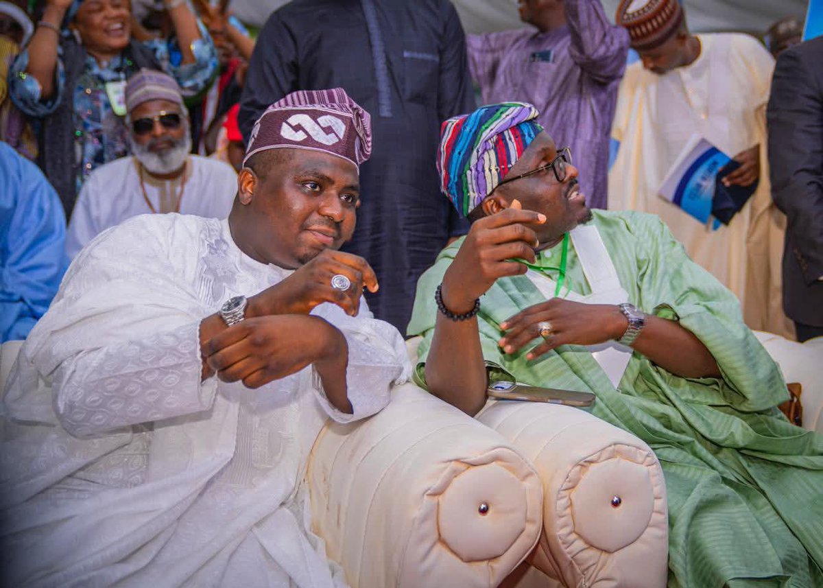 aowwalmuhammad's tweet photo. Today, the Senior Special Assistant to the President on Citizenship &amp; Leadership, Hon. Nasir Bala Aminu Ja’oji, joined distinguished party leaders and key stakeholders at the All Progressives Congress (APC) Northwest Zonal Congress in Kaduna State. https://t.co/zOFPCqhWho
