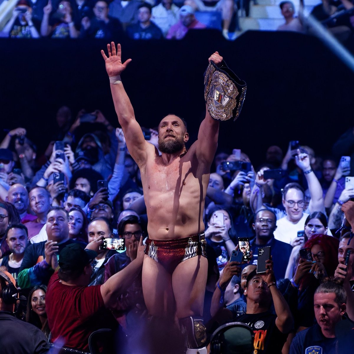 Vトリガー ⭐ tweet media