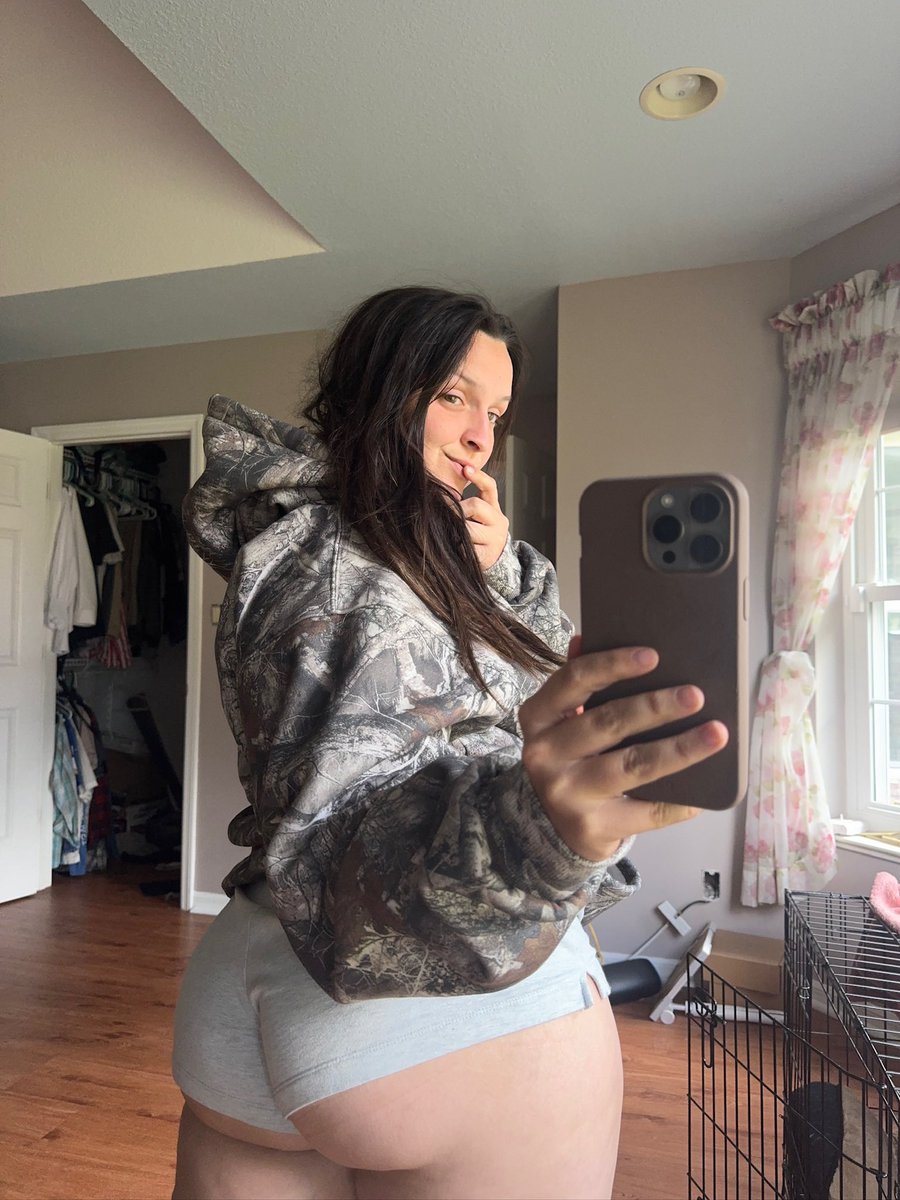 Michaela tweet media