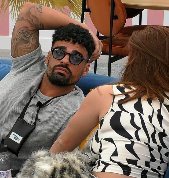 mrb. 🦋 tweet media