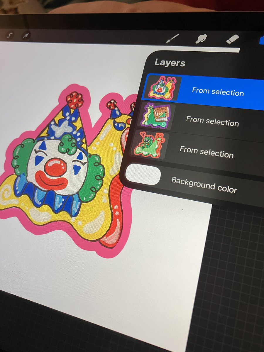 razzie💜 tweet media