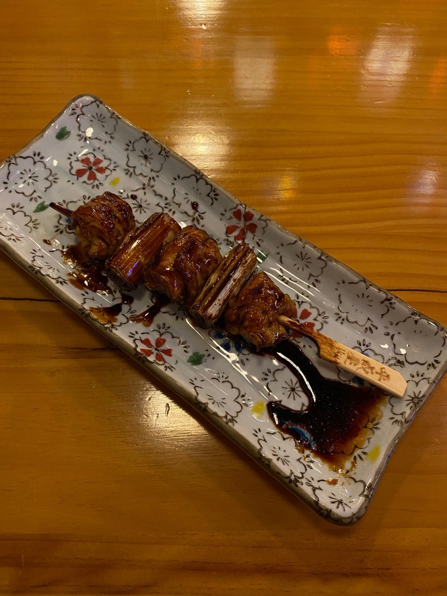 lester adan tweet media