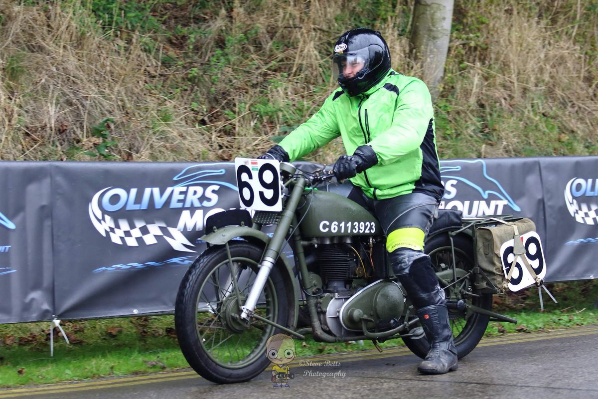 markjackson69's tweet photo. @mototingle We all like a Matchless! 😀👍 https://t.co/rHOTeRNTw1