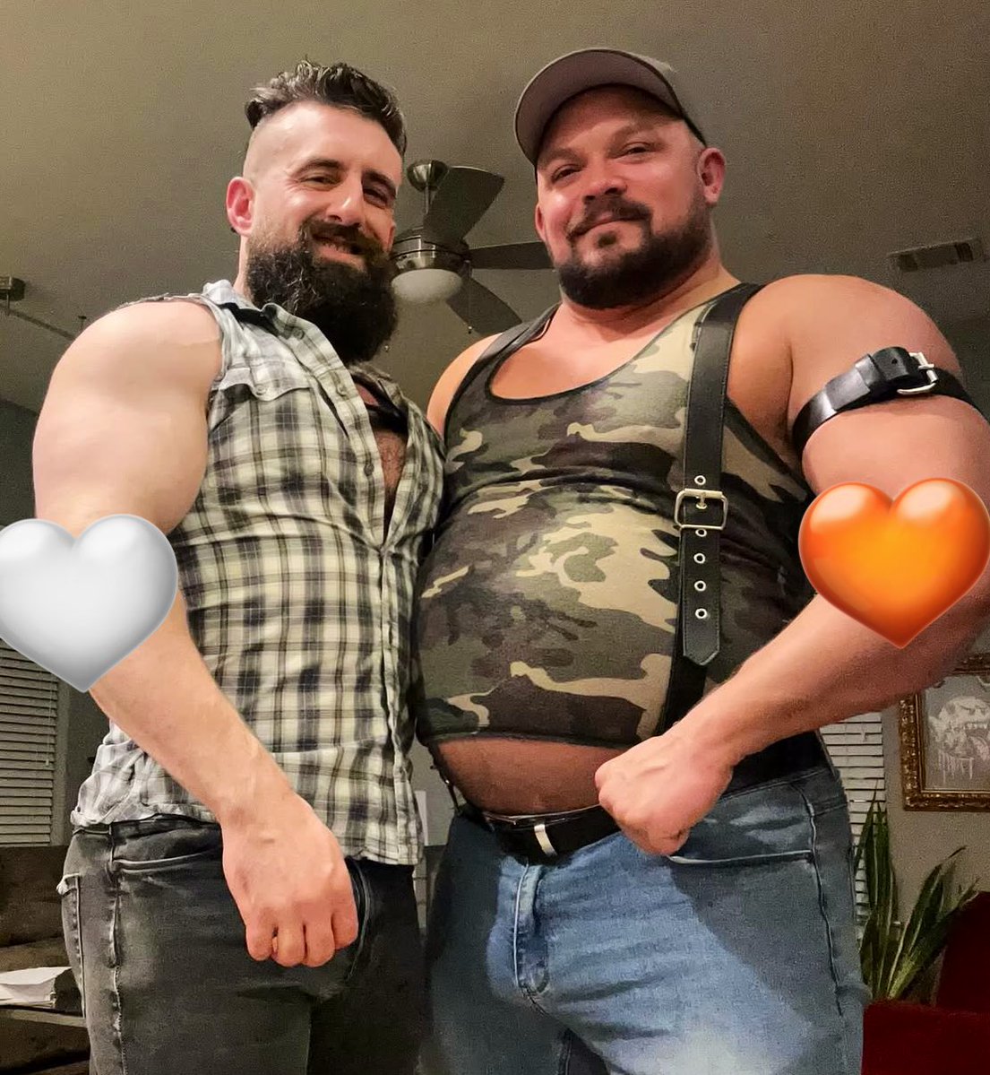 PopsHomies tweet media