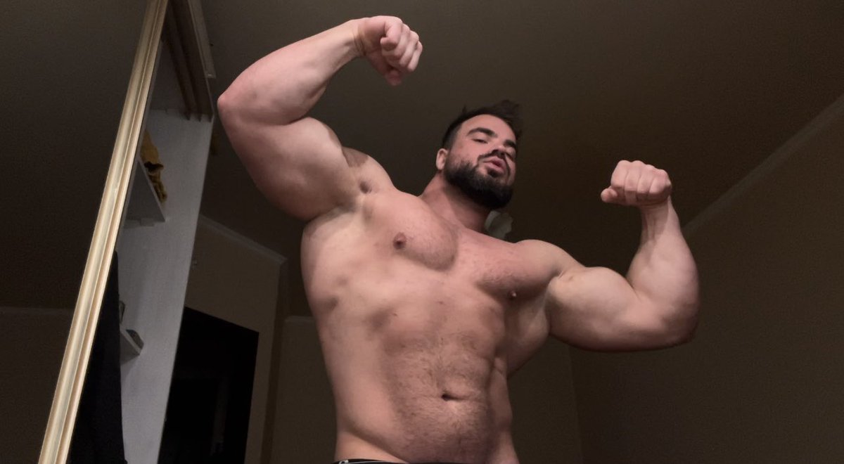 Evan |Top 3%| tweet media