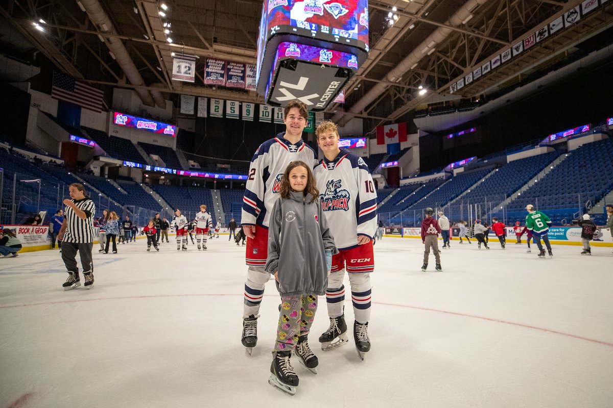 HWPHockey's tweet image. Don't miss out on your chance to skate with some #FutureBlue on Sunday, March 29th! This will be our last postgame player skate of the season.

🎟️ hartfordwolfpack.com/sunday