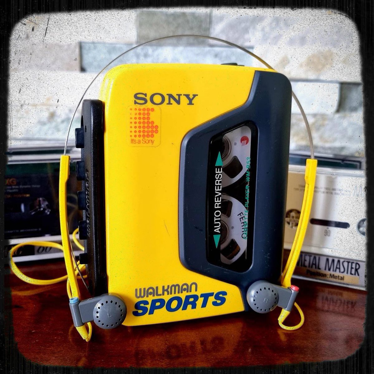 Mitch Lafon tweet media