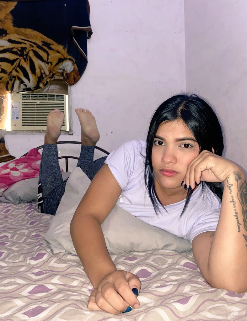 antonella_feet tweet media