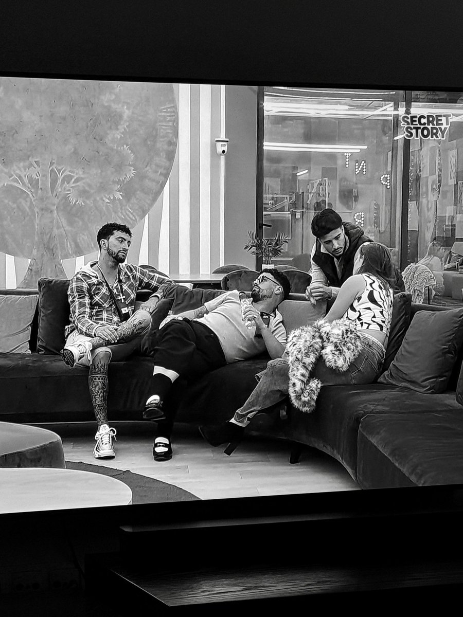 Caaatttyy's tweet photo. Isto foi bonito de se ver ❤️‍🩹 #sstvi https://t.co/8lRCmPIdJm