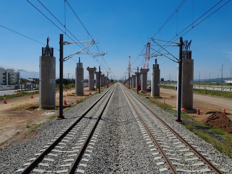 InfoTransportes's tweet photo. 🚆📊El transporte ferroviario concentró 26.3% de la #InversiónPública en #construcción en 2025, según #ATTRAPI

- @TrenesMX - @GobiernoMX - @andreslajous 

👉https://t.co/3mfJA3NiDb https://t.co/D8eATI0oQS