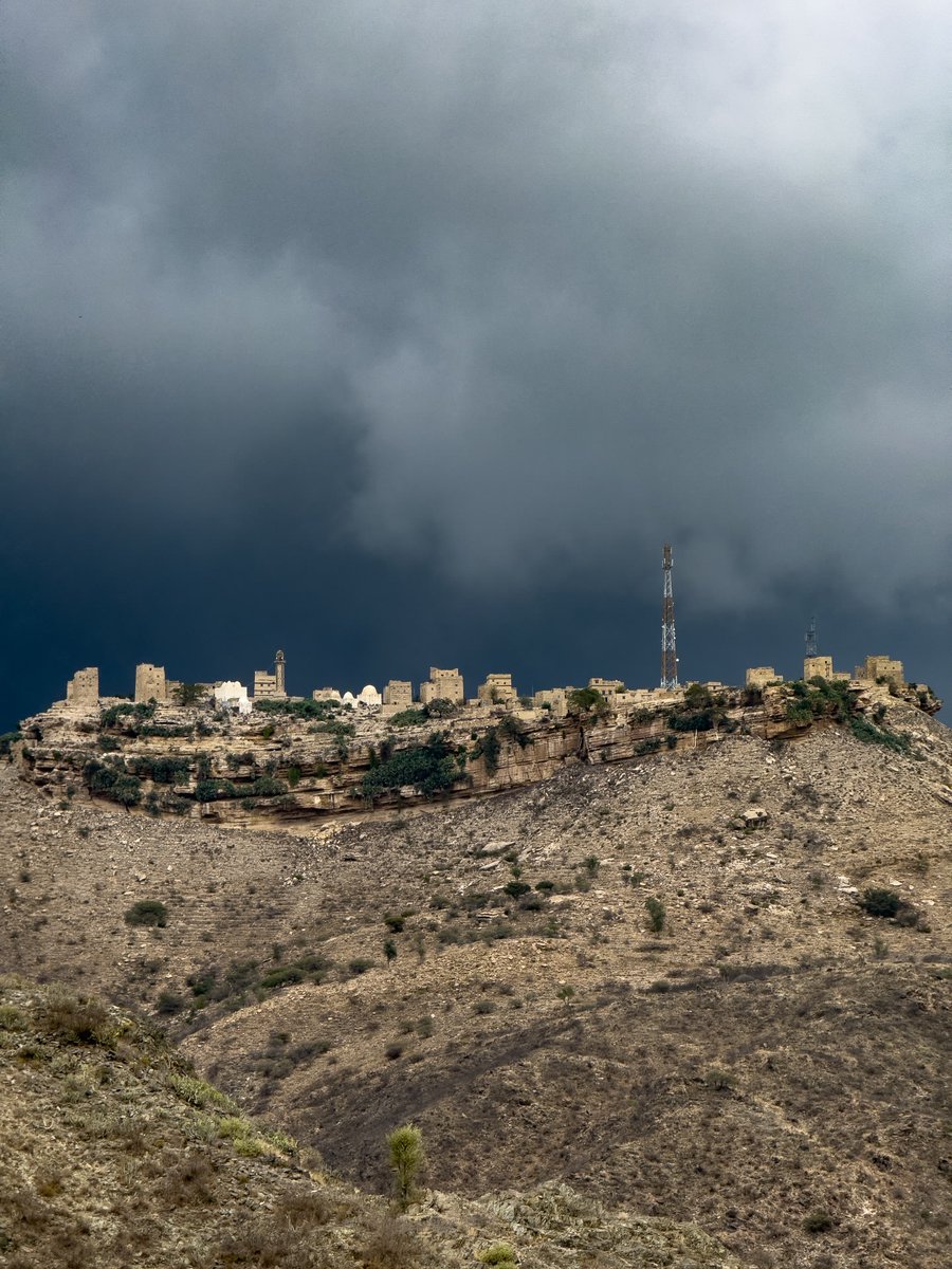 حُسْن tweet media