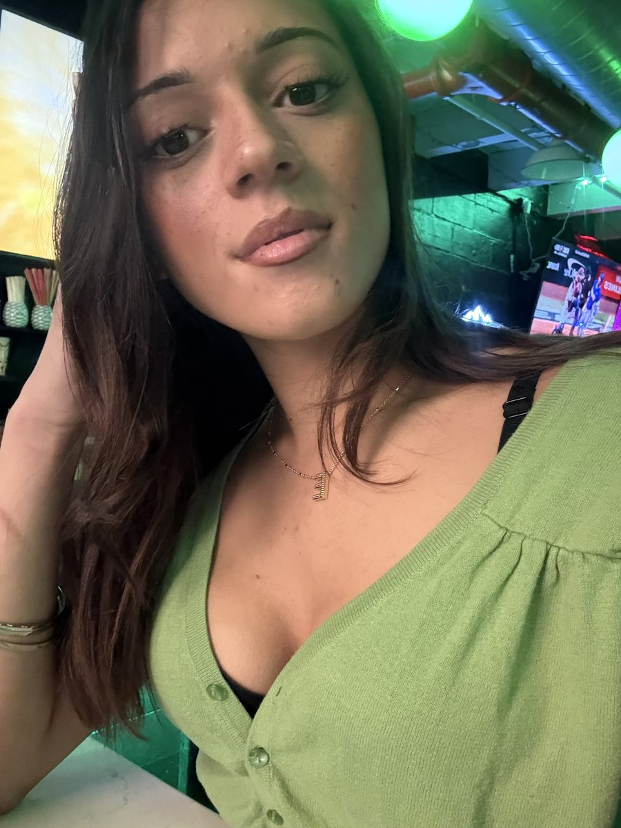 Goddess Godsey tweet media