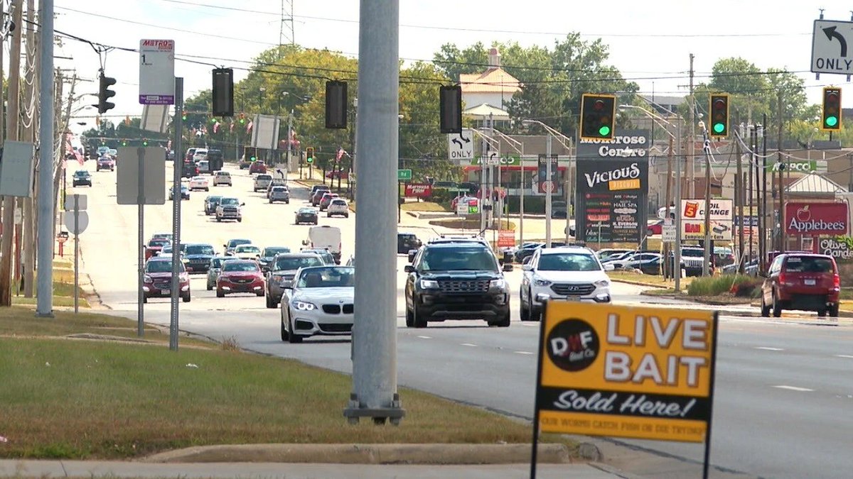 gay deer ☀️ tweet media