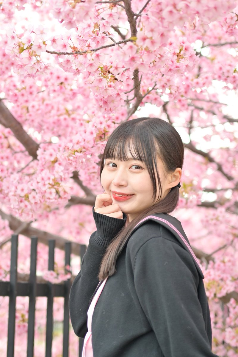 みあさん

#かわいい
#ポートレート
#制服ポートレート
#河津桜
#セーラー服