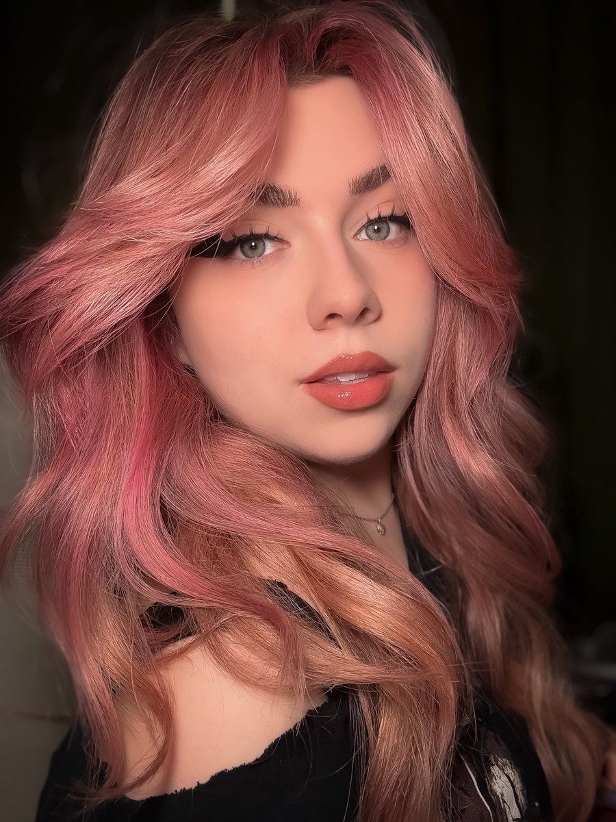 🌸 Olivia 🌸 Twitch Partner tweet media