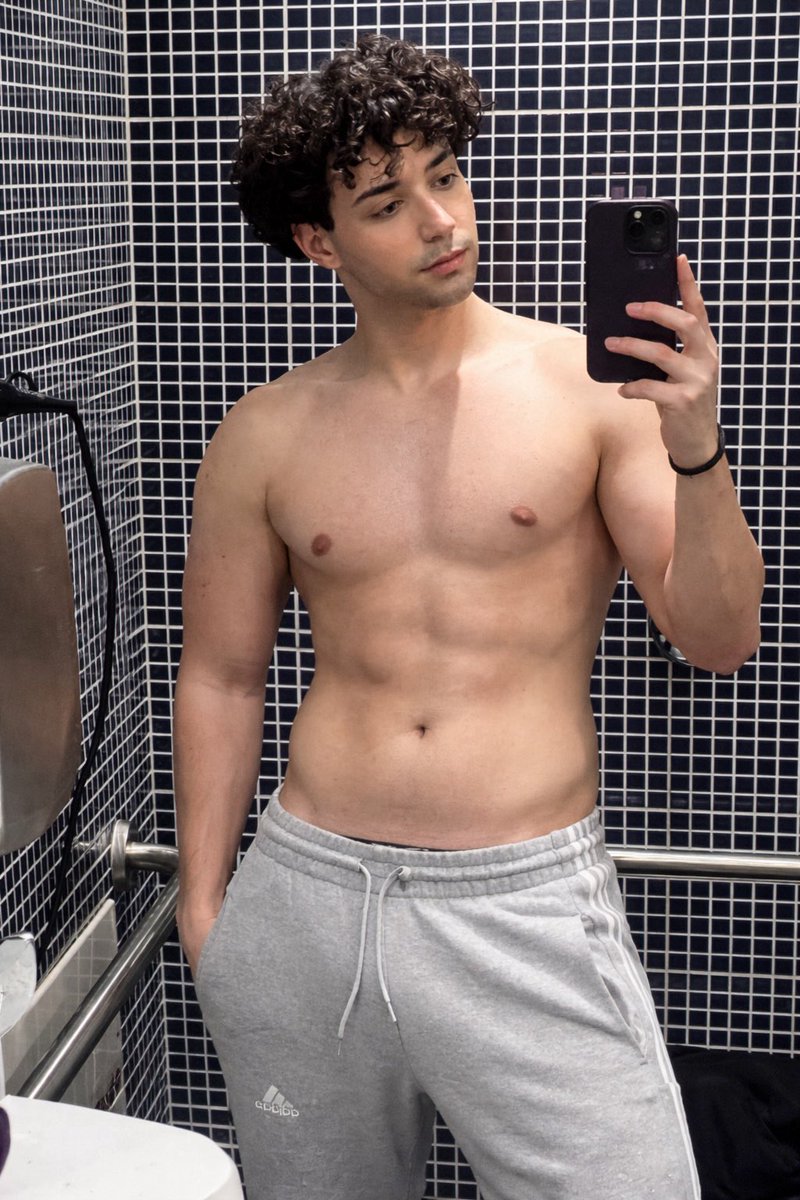 Robinson tweet media