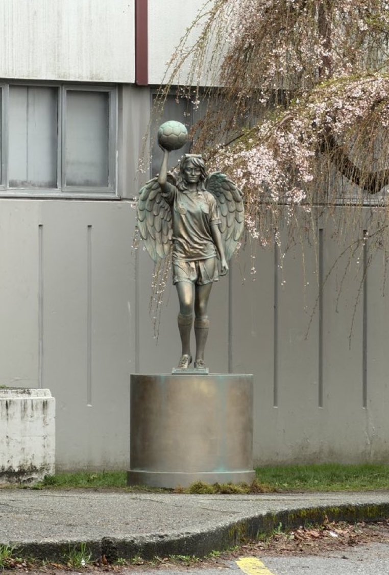 tabitha two 🔪 tweet media