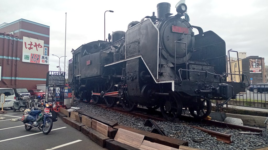 赤い彗星 tweet media