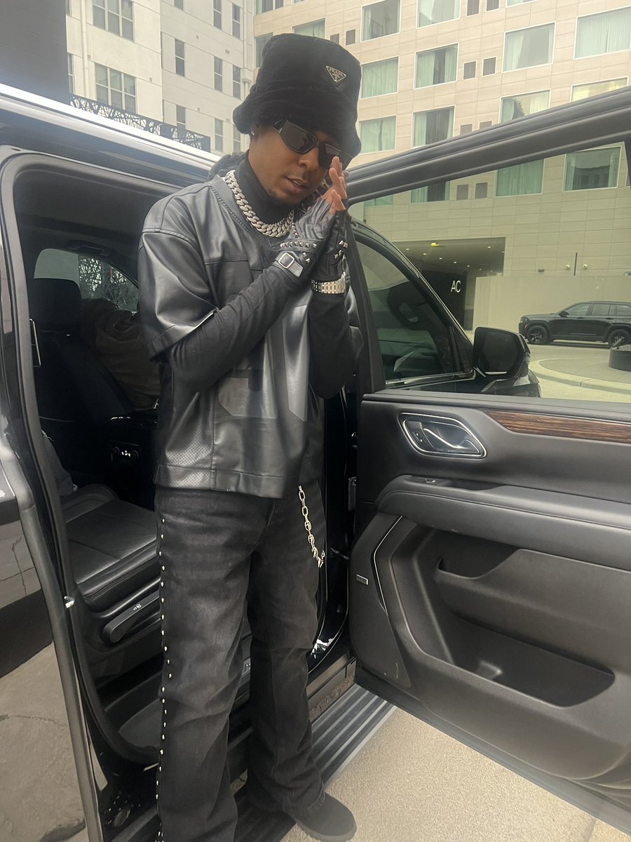 PHEWSKII tweet media