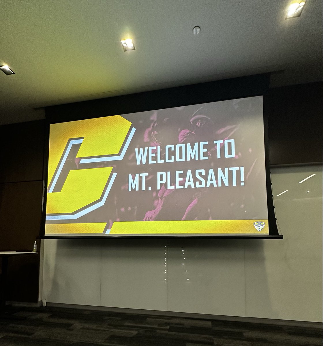 Brady Maxwell tweet media