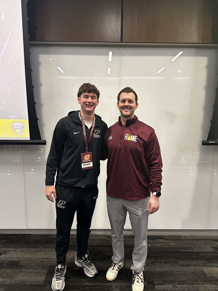 Brady Maxwell tweet media