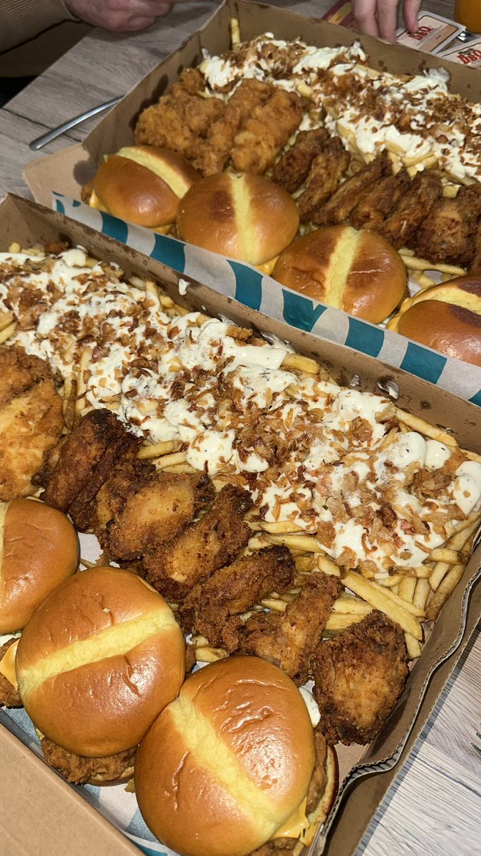 🇹🇷 tweet media