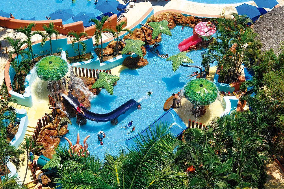 AMHIZ Hoteles Ixtapa Zihuatanejo tweet media