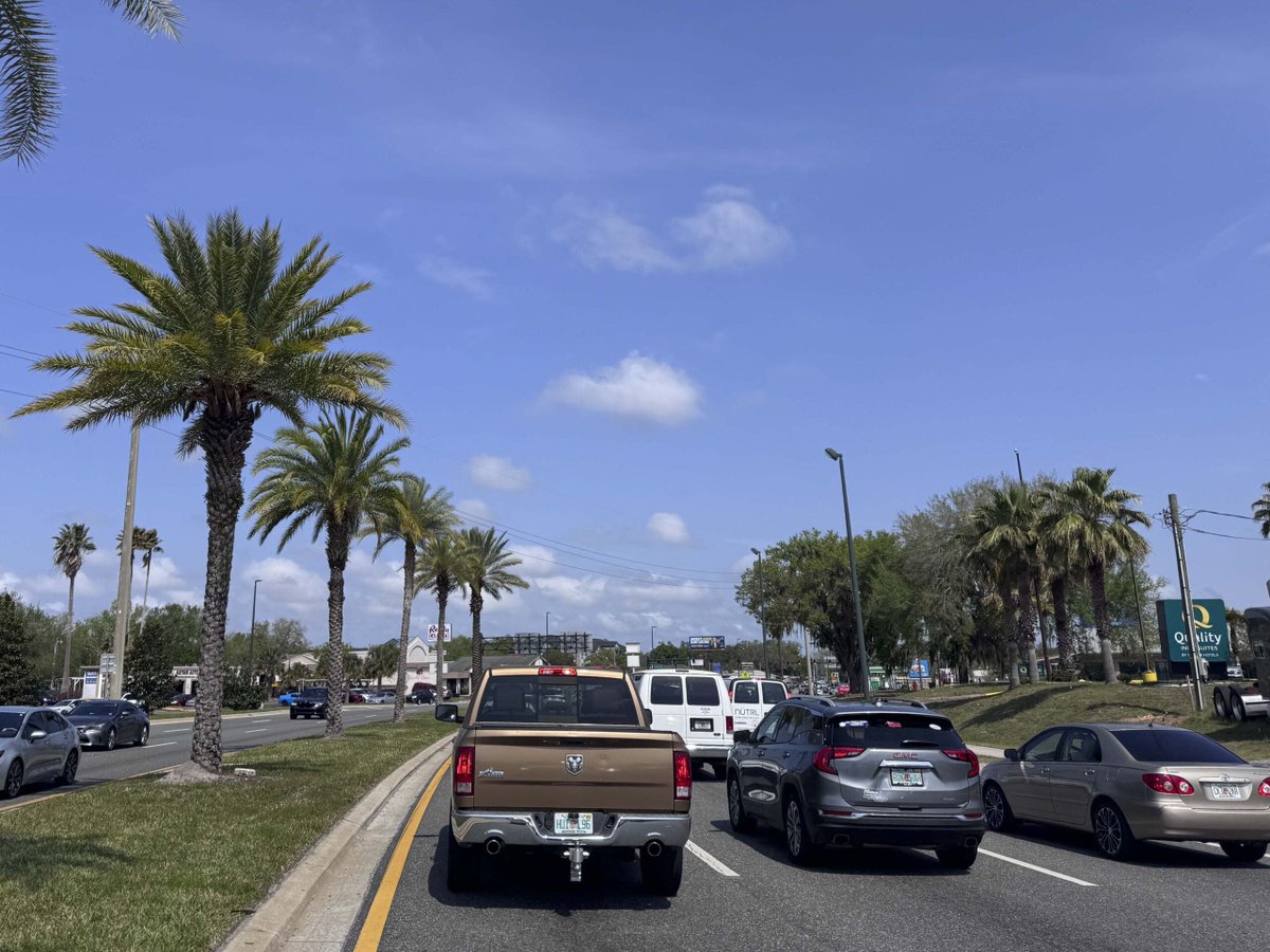 Style Magazine tweet media