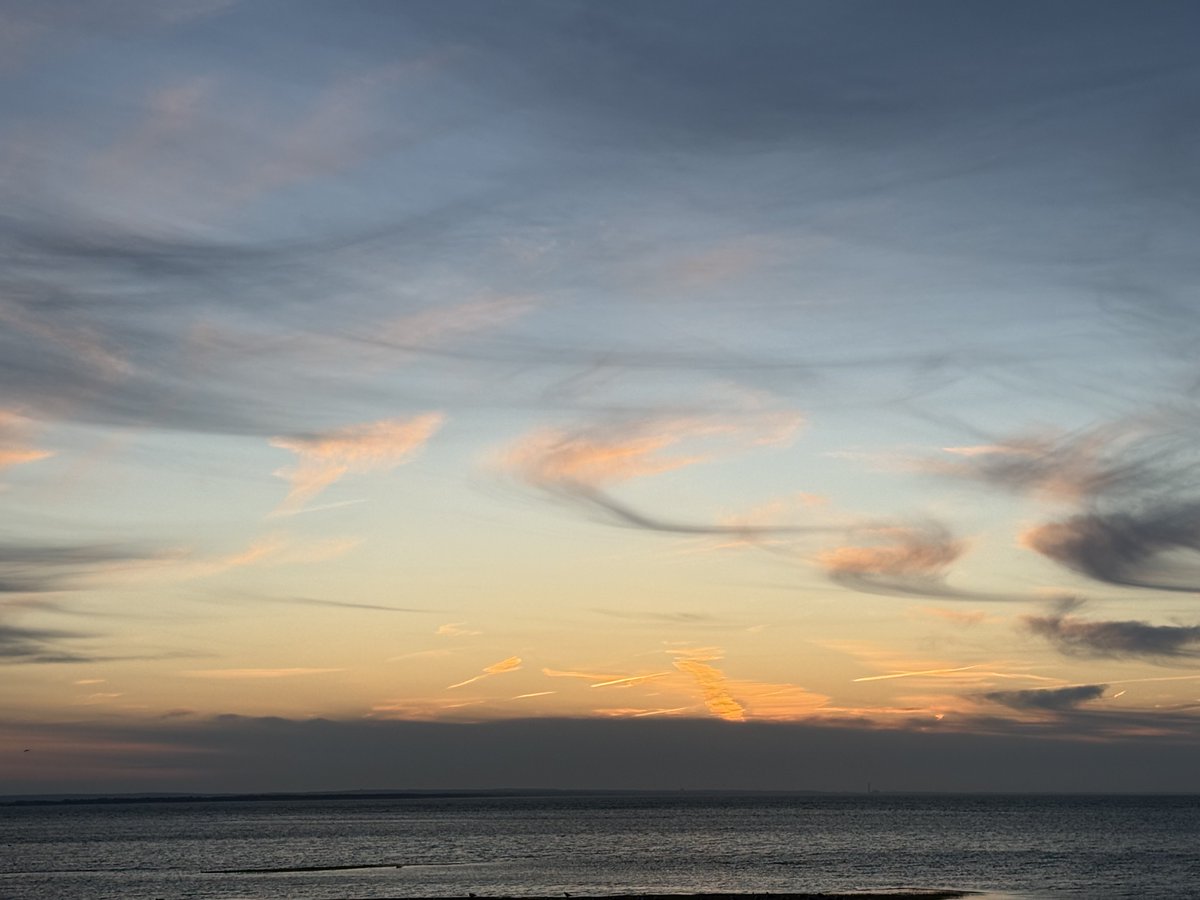 mmuhlfelder's tweet image. I just love it here on a #calmocean #capecodbay