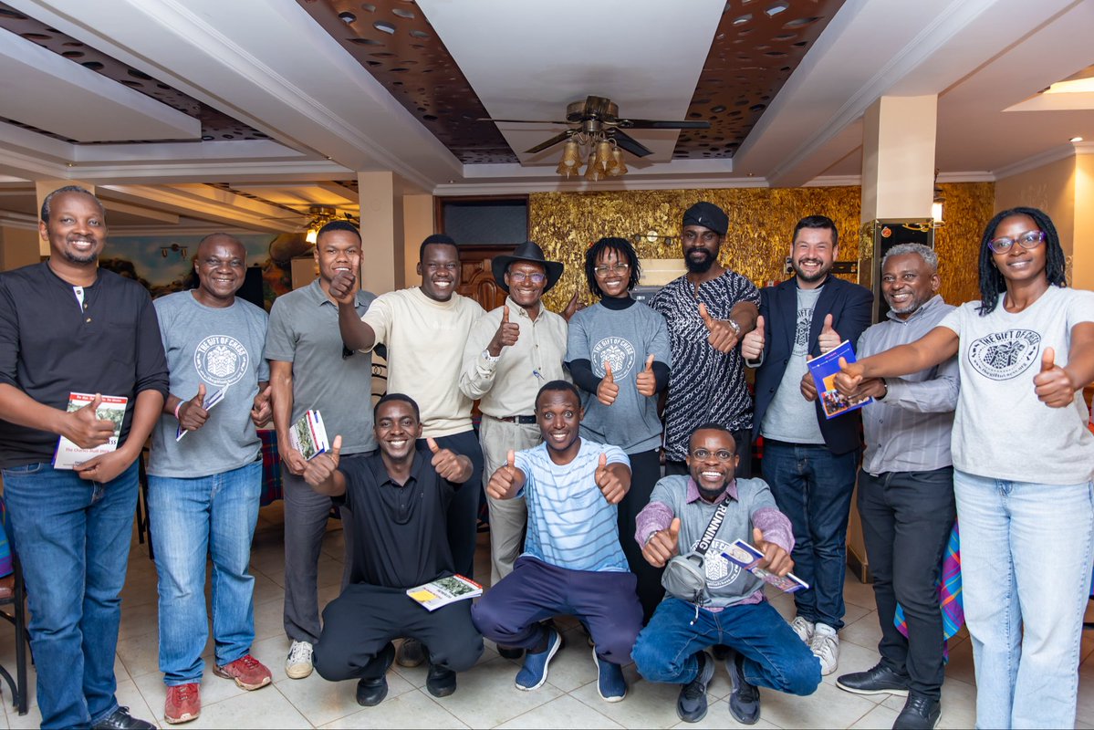 The Gift of Chess tweet media