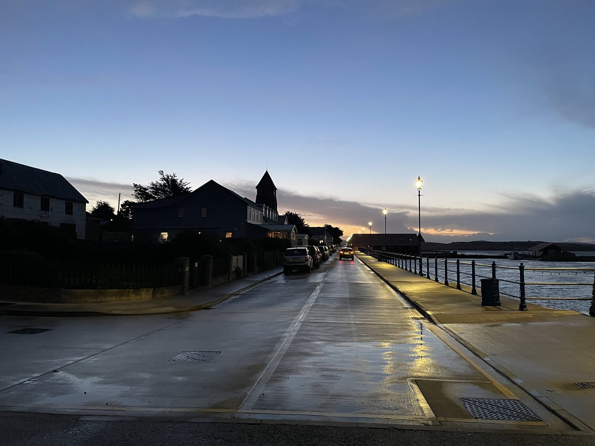 Gavin Phillip Short tweet media