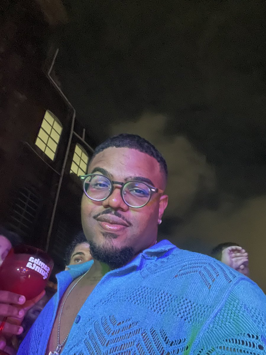 complicado, louco, inconsequente tweet media