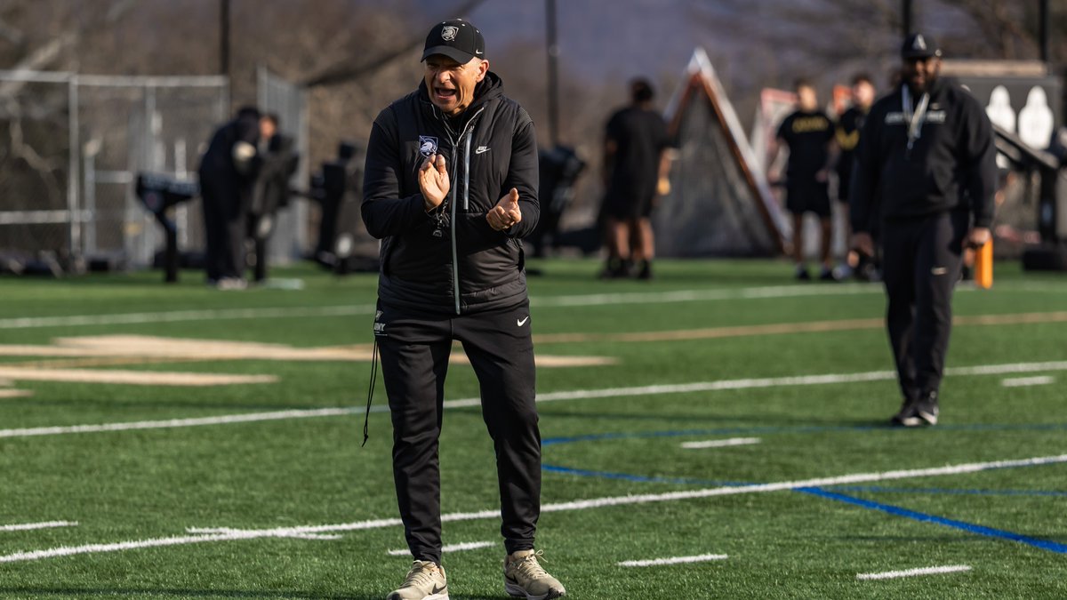 Army Football tweet media