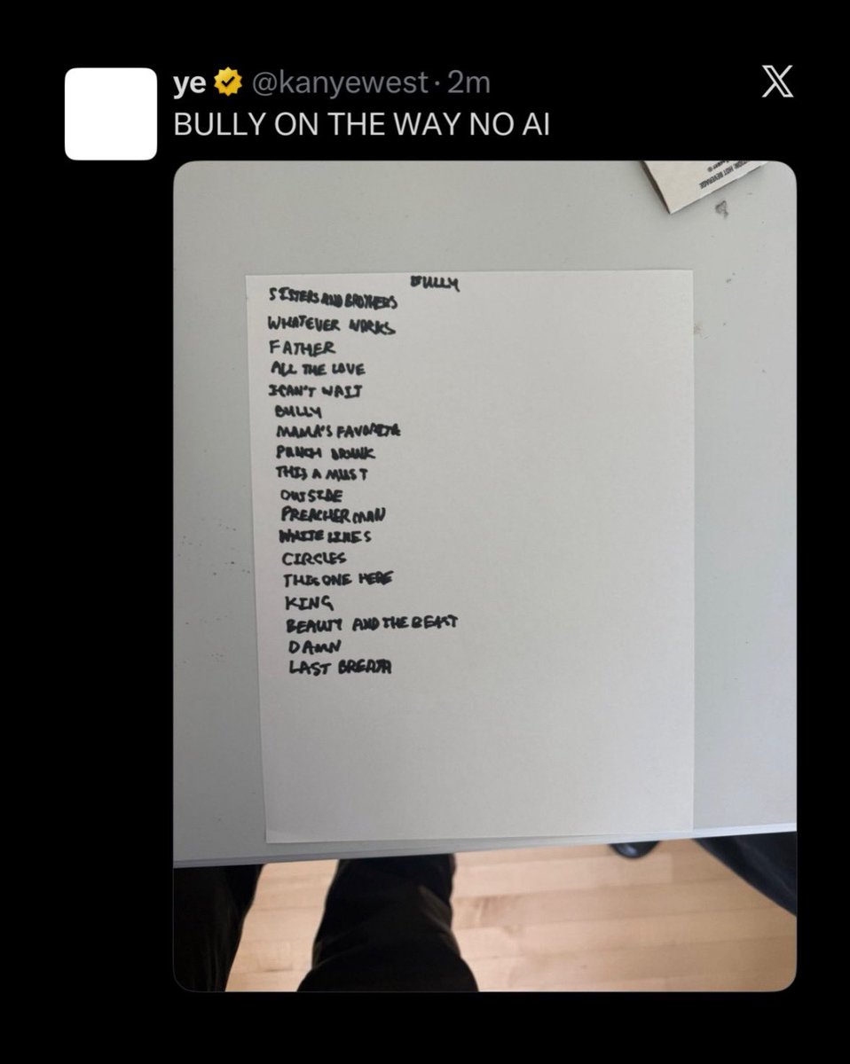 YEFANATICS tweet media