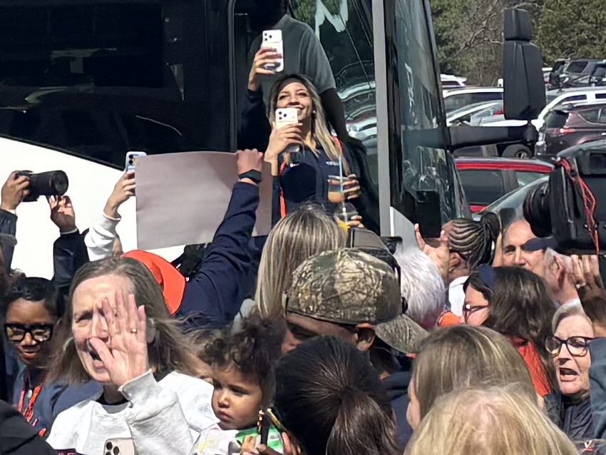 Boomer13 tweet media